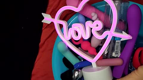 Snapshot of quinnbets chatting on 12.29.24 Quinn bets online show from 12.29.24