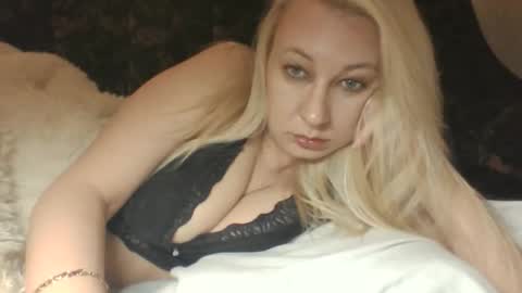 qwertyui online show from 04.12.26