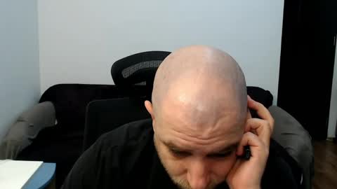 R0bila online show from 04.17.26