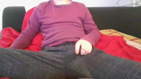 Snapshot of r3sam chatting on 01.19.25 r3sam online show from 01.19.25