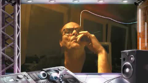 dj mike online show from 11.15.25