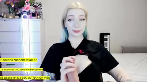 - online show from 04.04.26