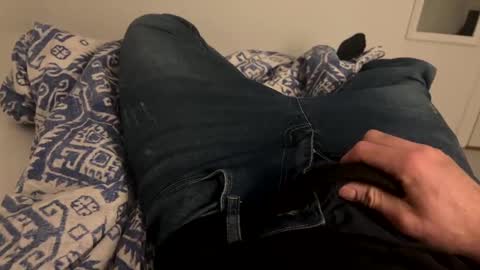 Snapshot of rabbit103 chatting on 01.12.25 rabbit103 online show from 01.12.25