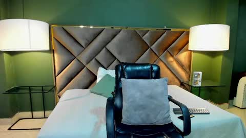  Rachel  online show from 04.25.26