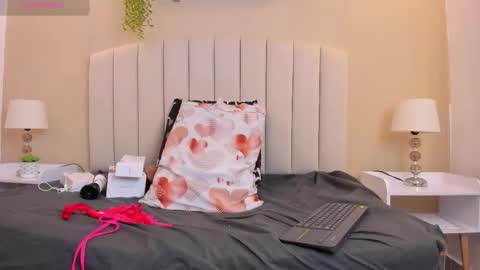 Rachel Donnelly online show from 01.18.26