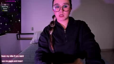 Rachel Foss online show from 02.11.25