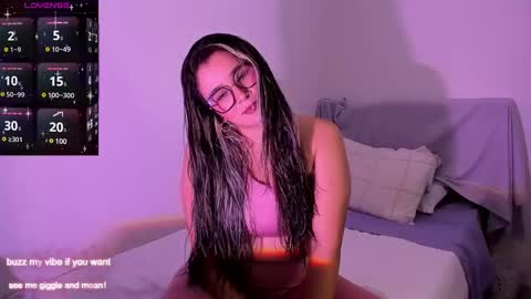 Rachel Foss online show from 02.20.25