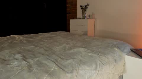 Sherryl online show from 03.23.26