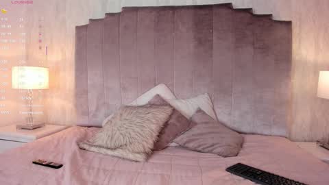 Mariana online show from 03.13.26