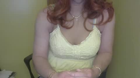 Snapshot of rachelcrossxo chatting on 04.08.26 RachelCrossXO online show from 04.08.26
