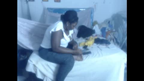 Snapshot of rachelexoticgirl chatting on 10.18.25 rachelexoticgirl online show from 10.18.25