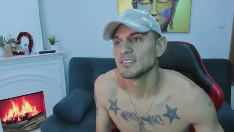 Snapshot of rachell_jacob chatting on 04.01.26 rachell_jacob online show from 04.01.26