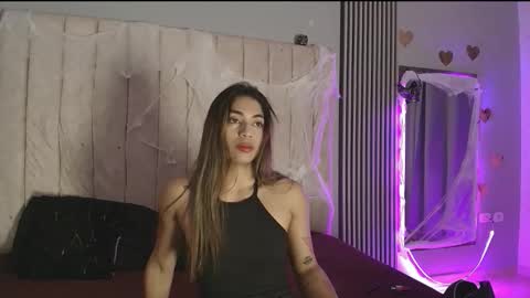 rachell_owen online show from 10.15.25