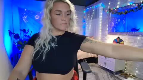 Rachelle Gaze online show from 12.14.24