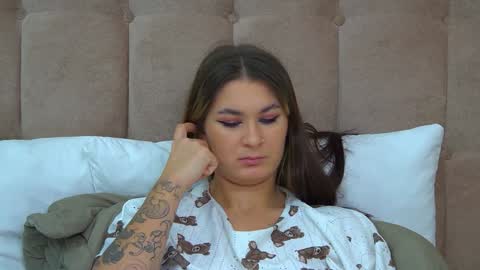 RachellSimpson online show from 01.17.25