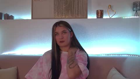 RachellSimpson online show from 02.23.25