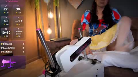 RACHEL online show from 10.31.25