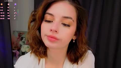 Snapshot of radaberesford chatting on 10.27.25 Rada  o online show from 10.27.25