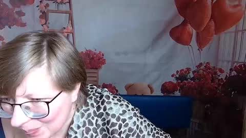 Snapshot of radachudna chatting on 02.25.26 RadaChudna online show from 02.25.26