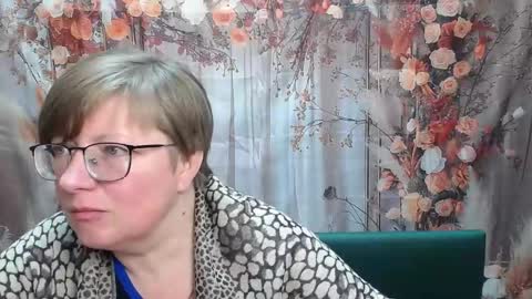 Snapshot of radachudna chatting on 04.22.26 RadaChudna online show from 04.22.26