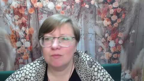 Snapshot of radachudna chatting on 05.06.26 RadaChudna online show from 05.06.26