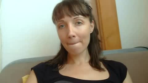 Rafaella online show from 07.12.26