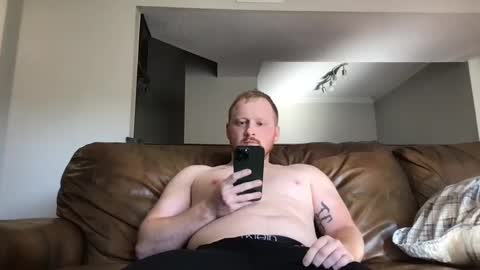 Snapshot of raginred2294 chatting on 12.02.24 raginred2294 online show from 12.02.24