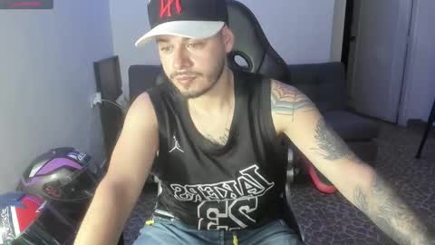 Snapshot of ragnar_lothbrok77 chatting on 09.09.25 ragnar_lothbrok77 online show from 09.09.25