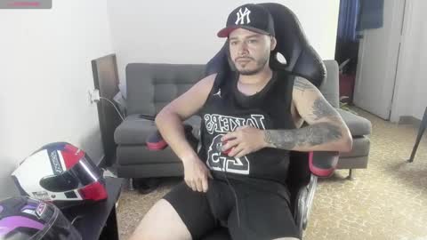 Snapshot of ragnar_lothbrok77 chatting on 09.10.25 ragnar_lothbrok77 online show from 09.10.25