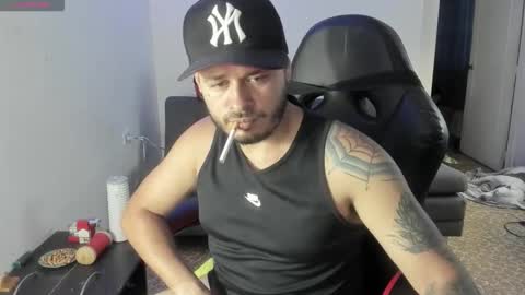 Snapshot of ragnar_lothbrok77 chatting on 10.16.25 ragnar_lothbrok77 online show from 10.16.25