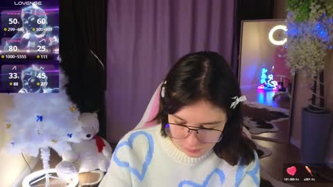 Snapshot of raiden_maid chatting on 12.15.24 Betty online show from 12.15.24