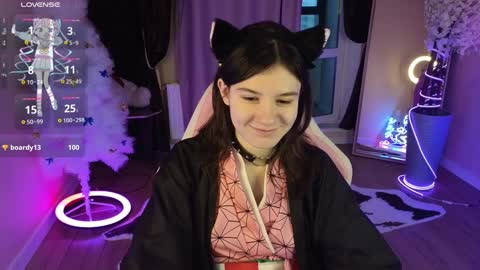 Snapshot of raiden_maid chatting on 01.08.25 Betty online show from 01.08.25