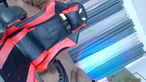 itsmeRailey online show from 11.09.25