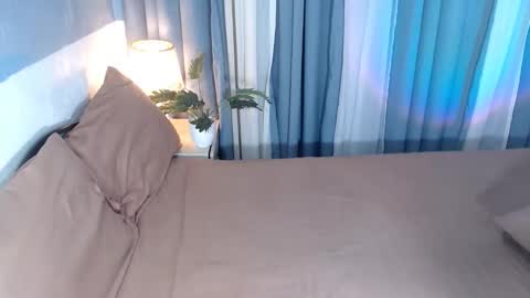 itsmeRailey online show from 11.30.25