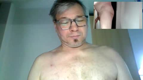 Snapshot of rainer70iger2 chatting on 12.18.24 Rainer online show from 12.18.24