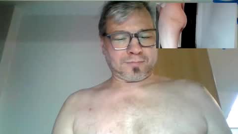 Snapshot of rainer70iger2 chatting on 12.20.24 Rainer online show from 12.20.24