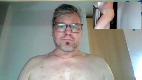 Snapshot of rainer70iger2 chatting on 12.23.24 Rainer online show from 12.23.24