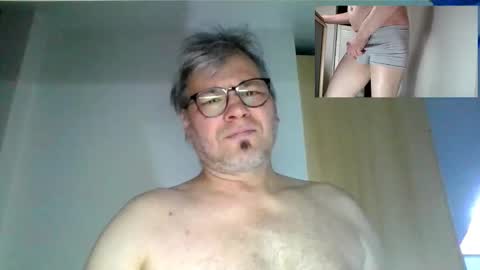 Snapshot of rainer70iger2 chatting on 01.07.25 Rainer online show from 01.07.25