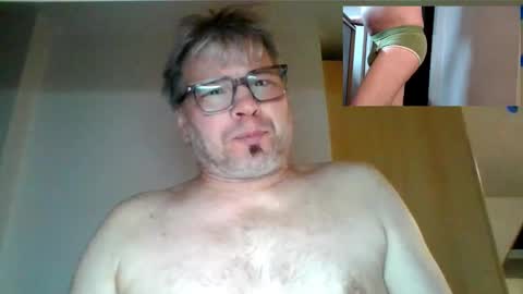 Snapshot of rainer70iger2 chatting on 01.07.25 Rainer online show from 01.07.25