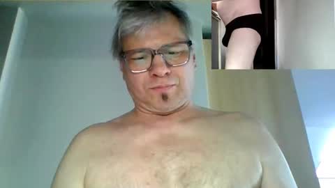 Snapshot of rainer70iger2 chatting on 03.06.25 Rainer online show from 03.06.25