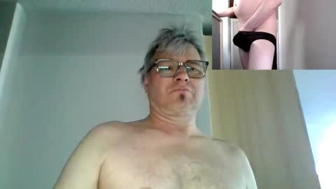 Snapshot of rainer70iger2 chatting on 03.07.25 Rainer online show from 03.07.25