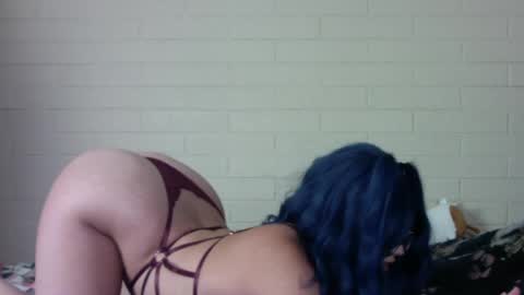 Snapshot of raineydayze chatting on 05.20.26 Rainey online show from 05.20.26
