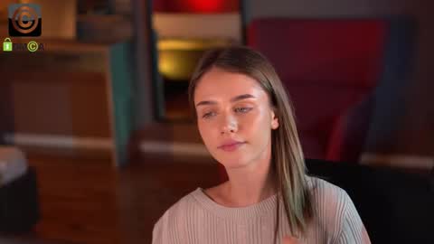 Snapshot of raisadoll chatting on 10.15.25 Raisa online show from 10.15.25