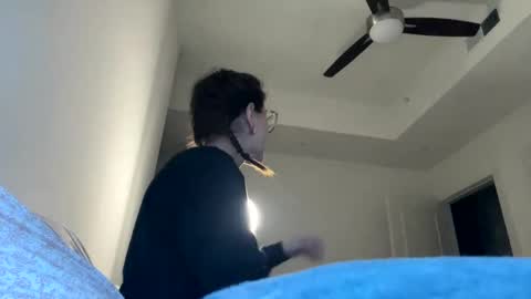 Ray Ray online show from 02.06.25