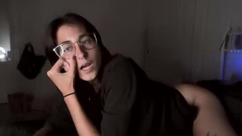 Ray Ray online show from 09.17.25