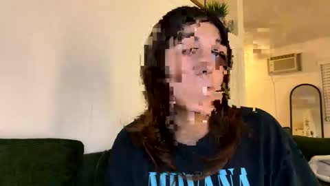 Snapshot of raiyvyn chatting on 04.28.26 Ray Ray online show from 04.28.26
