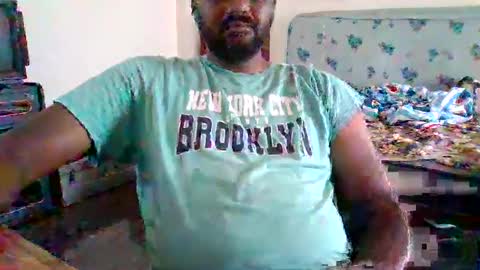 Snapshot of raj147258 chatting on 12.20.24 I Am what I Am online show from 12.20.24