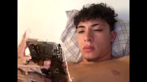 Snapshot of ramiroo2312 chatting on 02.27.25 ramiroo2312 online show from 02.27.25