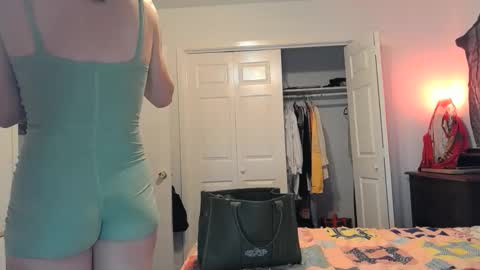    RAMONA Q   online show from 05.14.26