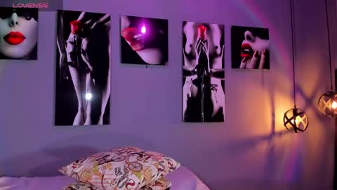 Ramona  online show from 12.06.24